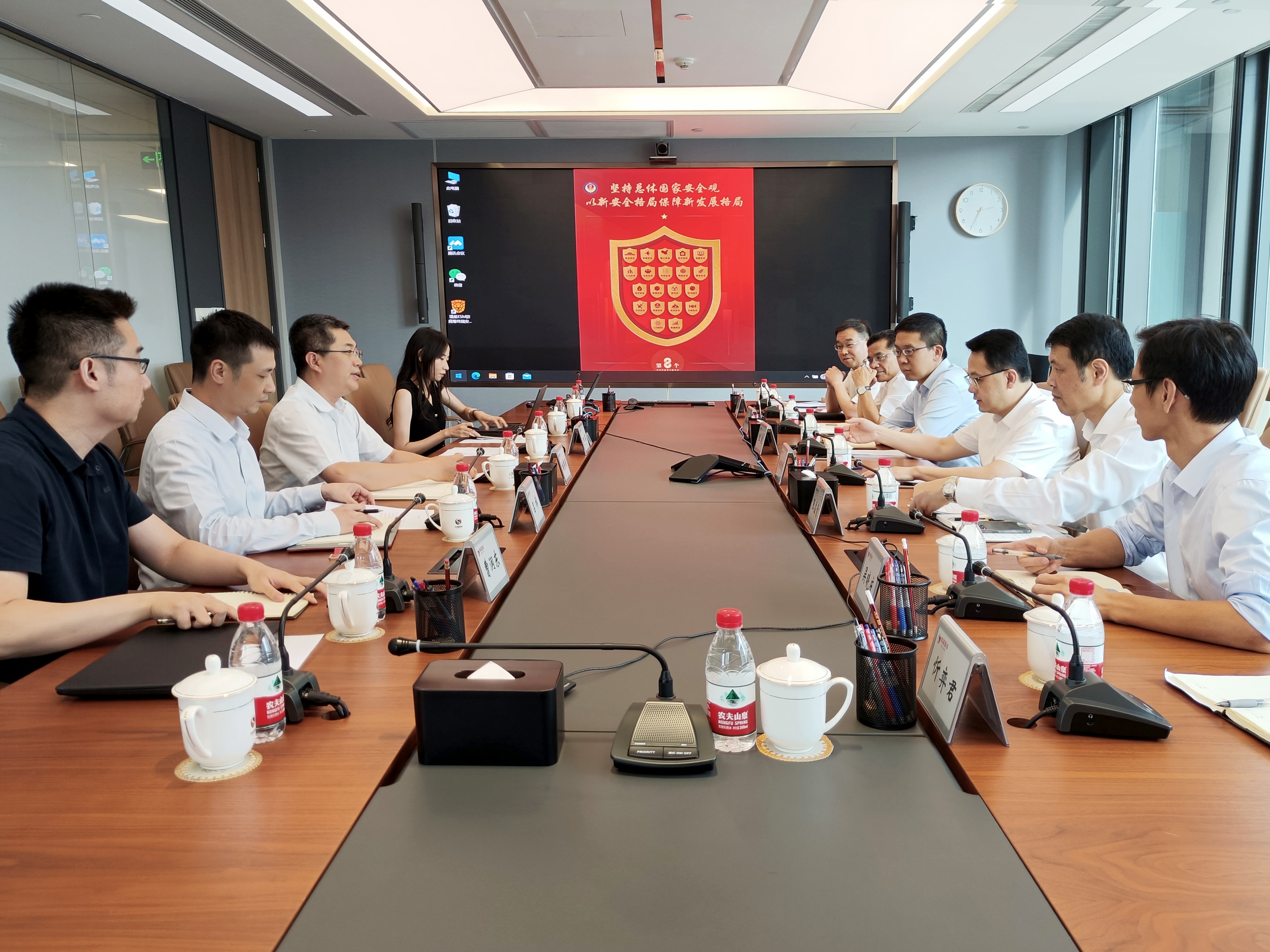 党建强企 基金强链 浙江尊龙凯时人生就是博推动浙企与国家大基金产融合作 (3).jpg