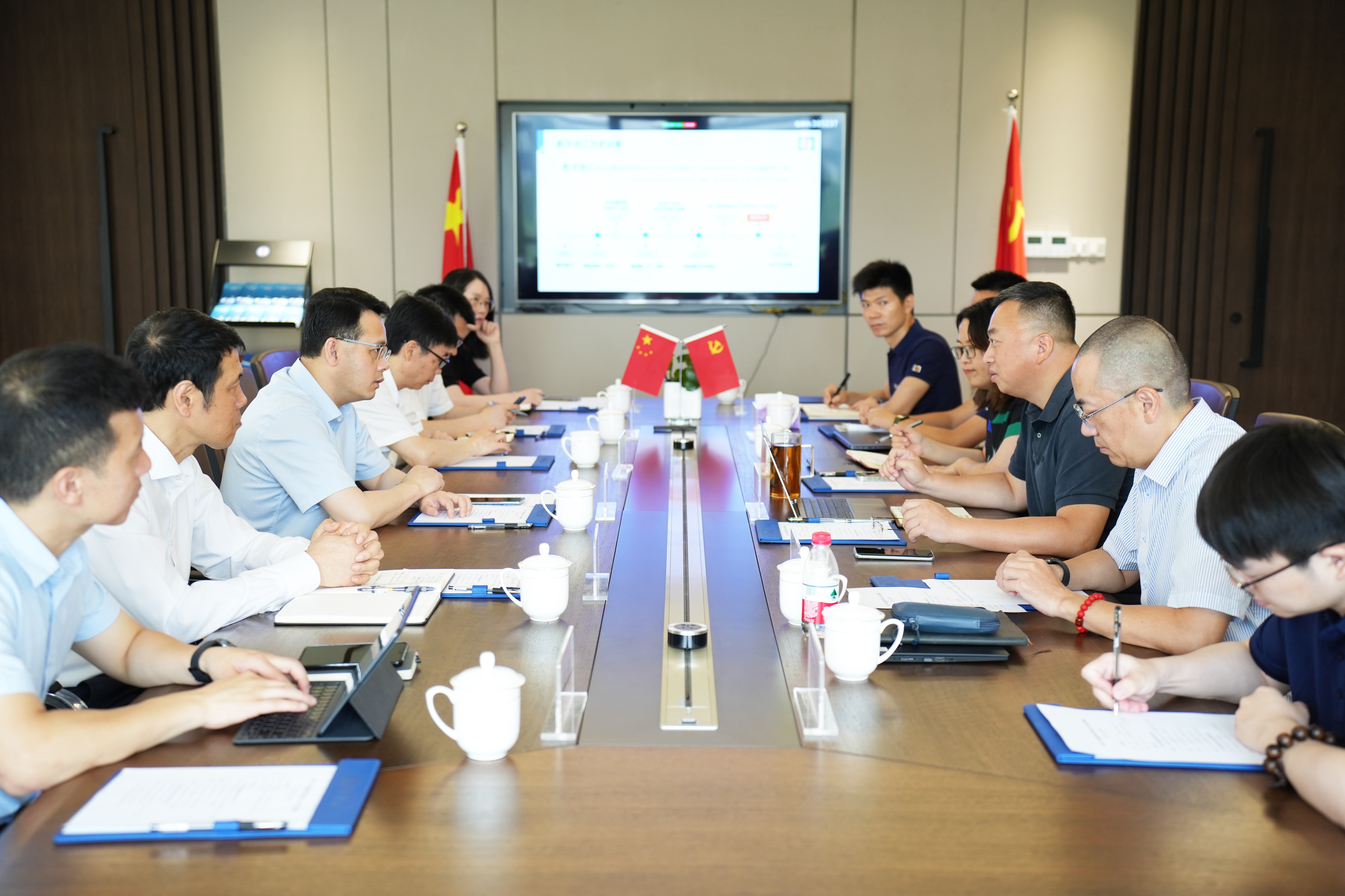 大兴调查研究之风 浙江尊龙凯时人生就是博赴数字浙江和金蚂投资开展调研 (1).jpg