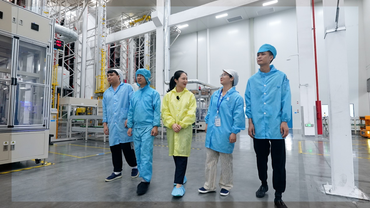 党建强企 基金强链2.0 各产业功能型综合党委党建特派员深入结对企业宣讲党的二十届三中全会精神1.png